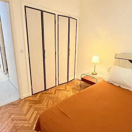 Appartamento Sea View, Promenade Des Anglais, 180 Degree Balcony, 4 People *