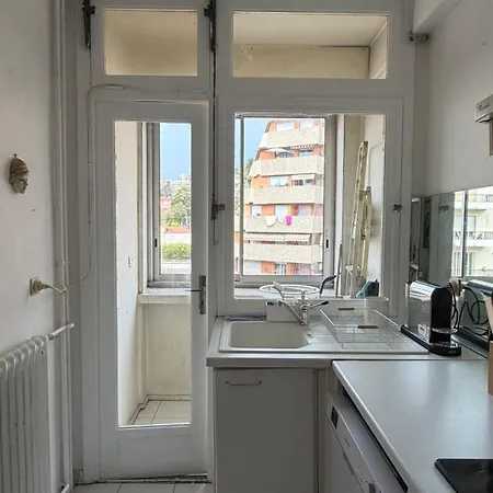 Sea View, Promenade Des Anglais, 180 Degree Balcony, 4 People Appartamento