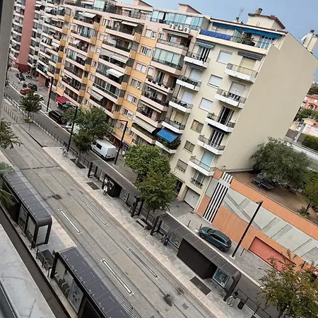 Apartment Sea View, Promenade Des Anglais, 180 Degree Balcony, 4 People Nizza